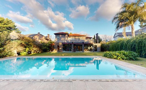House in Hudson, Buenos Aires, Buenos Aires Province, Argentina 1
