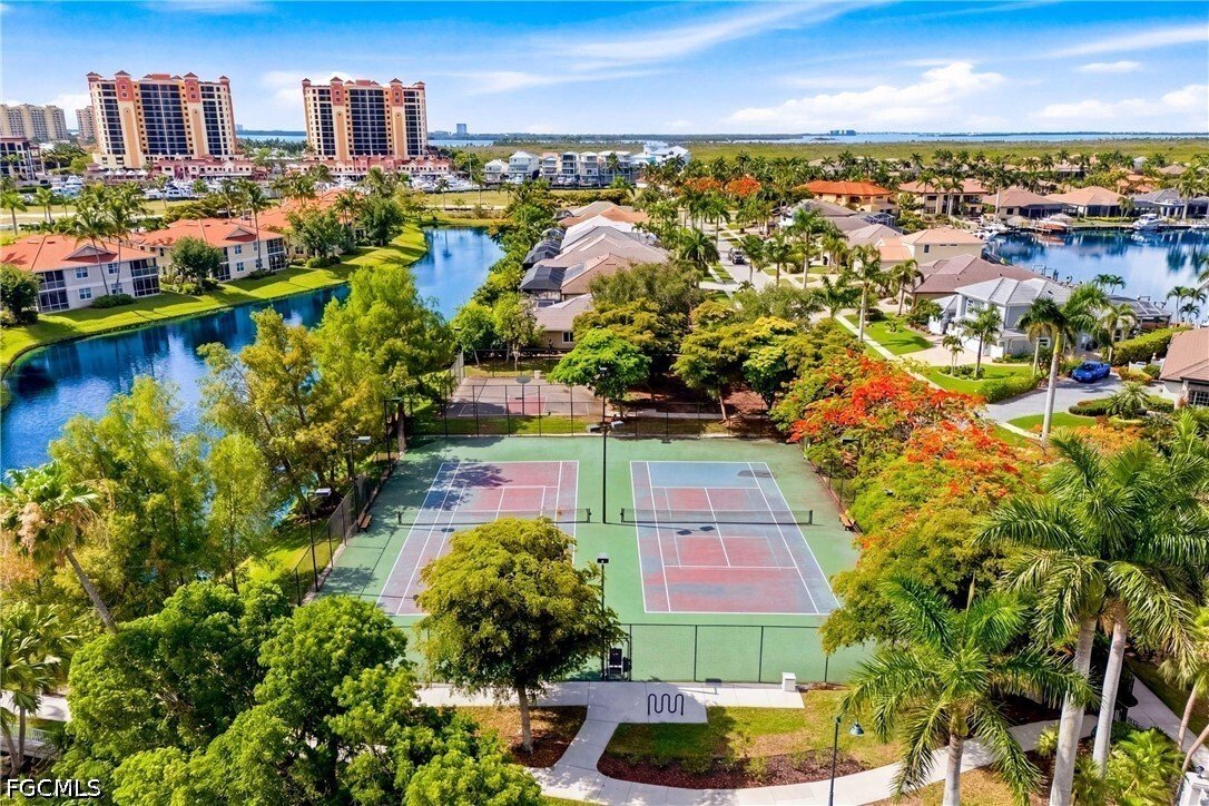 House in Cape Coral, Florida, United States 5 - 18510856
