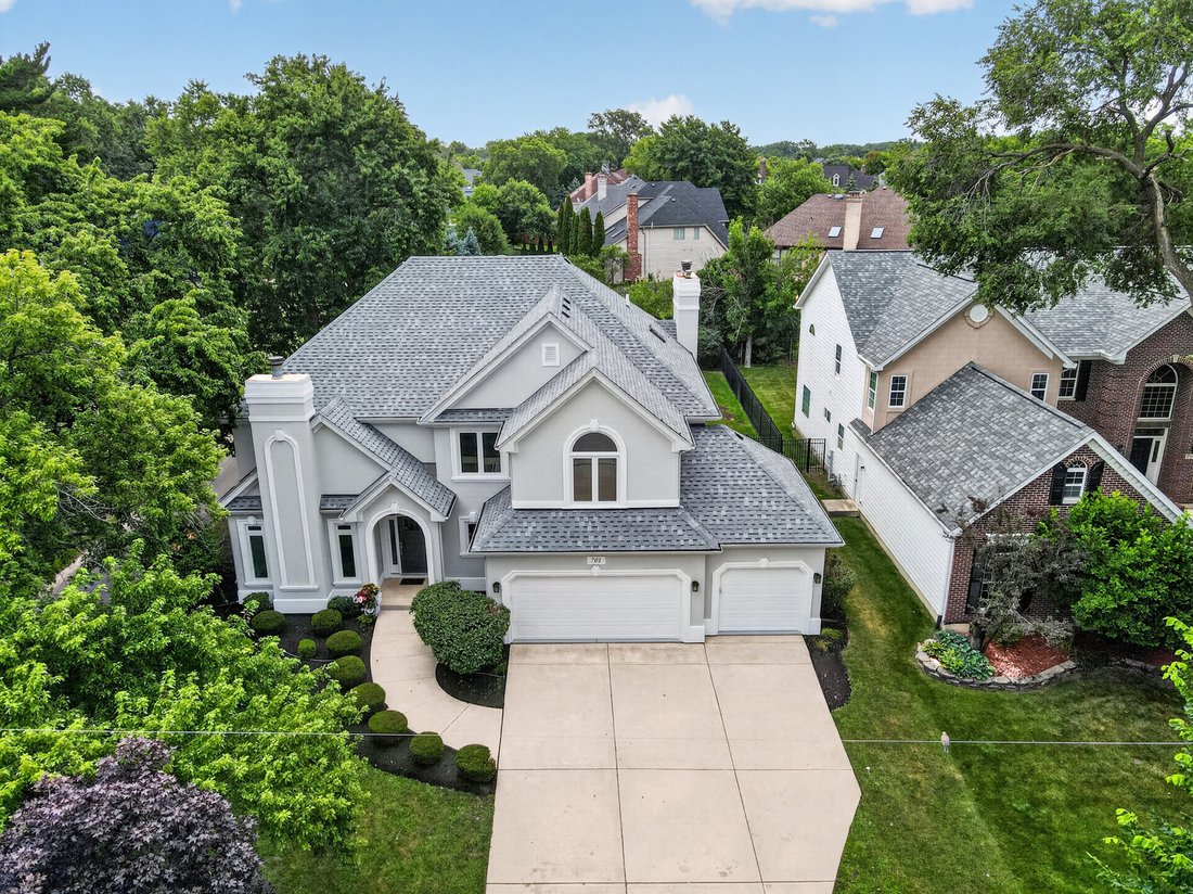 House in Willowbrook, Illinois, United States 1 - 18518634