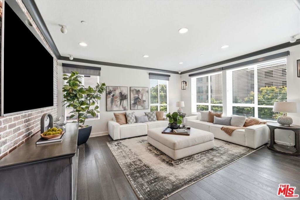 Condo in Los Angeles, California, United States 5 - 18511086