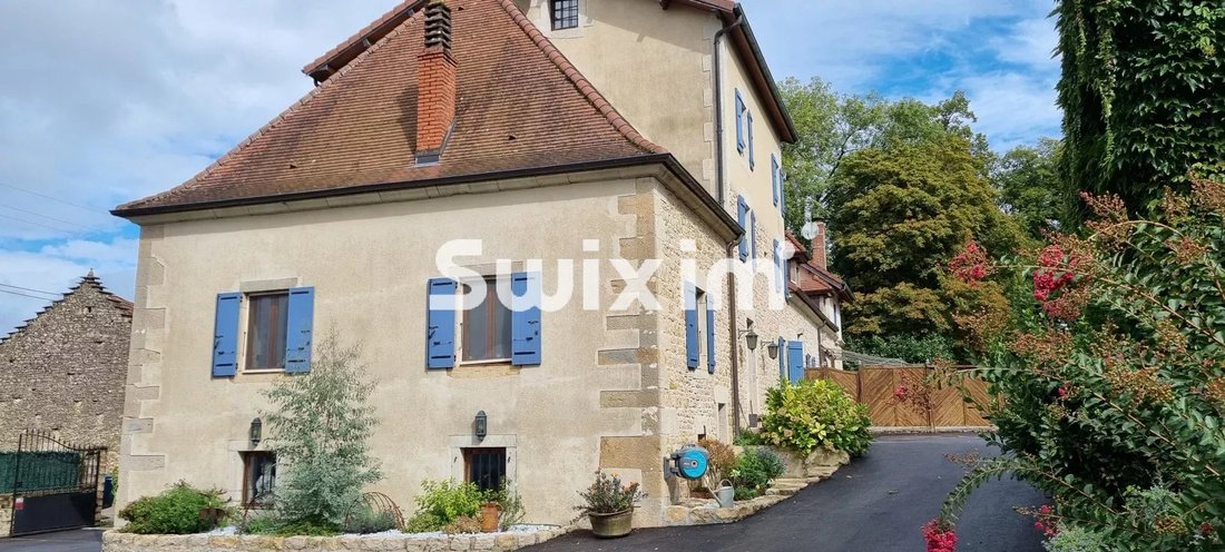 House in Lons-le-Saunier, Bourgogne – Franche-Comté, France 3 - 18515656