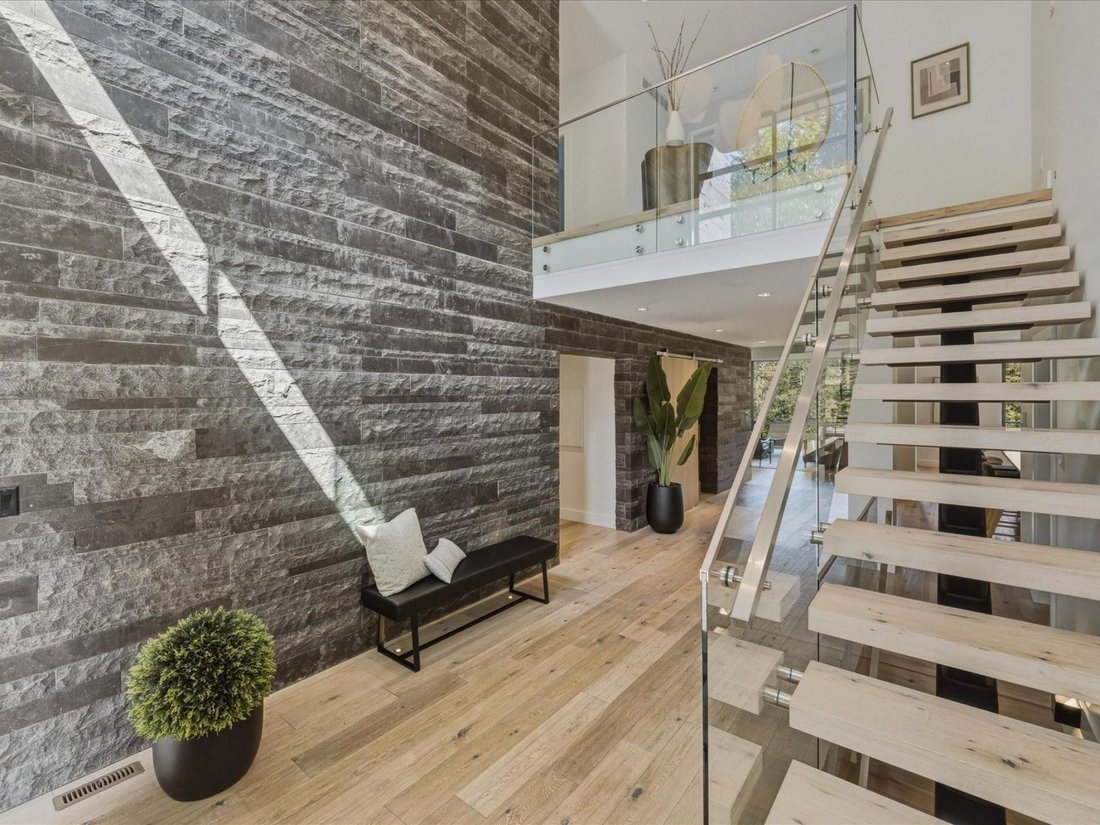 House in Whistler, British Columbia, Canada 5 - 18514395