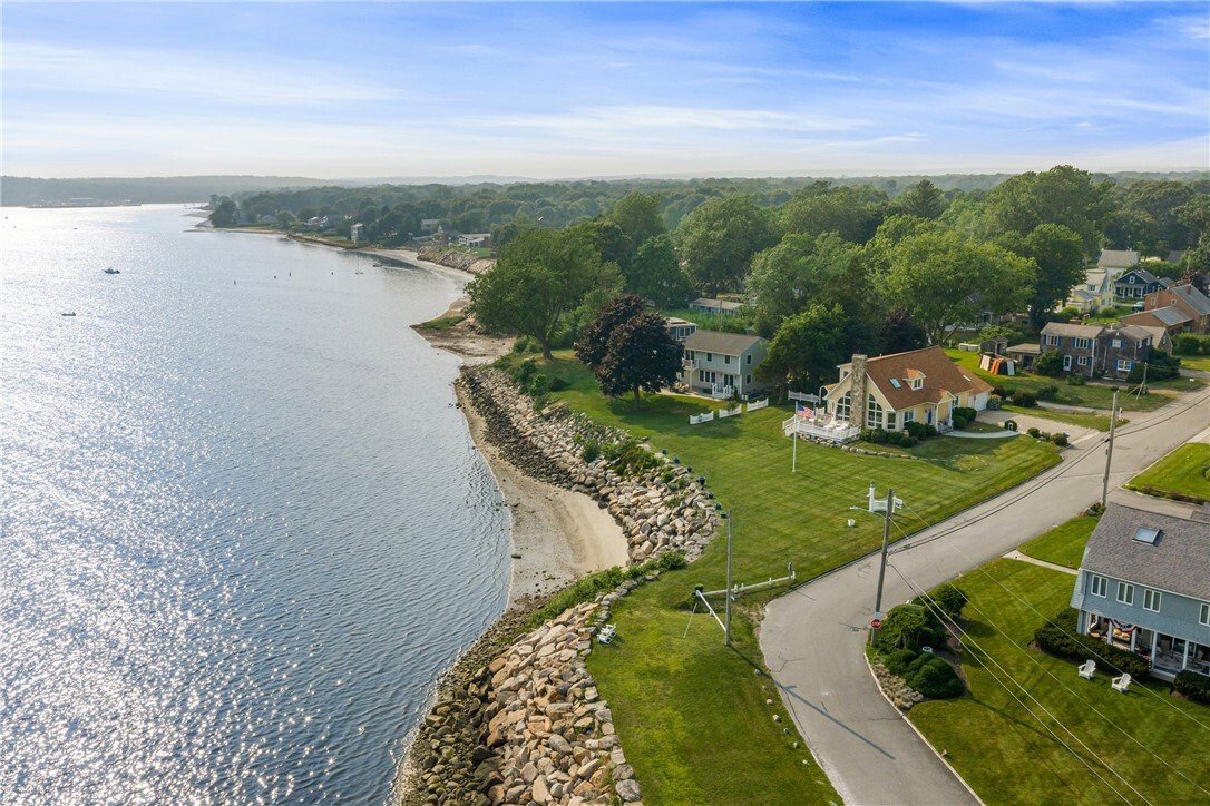 House in Warwick, Rhode Island, United States 1 - 18510940