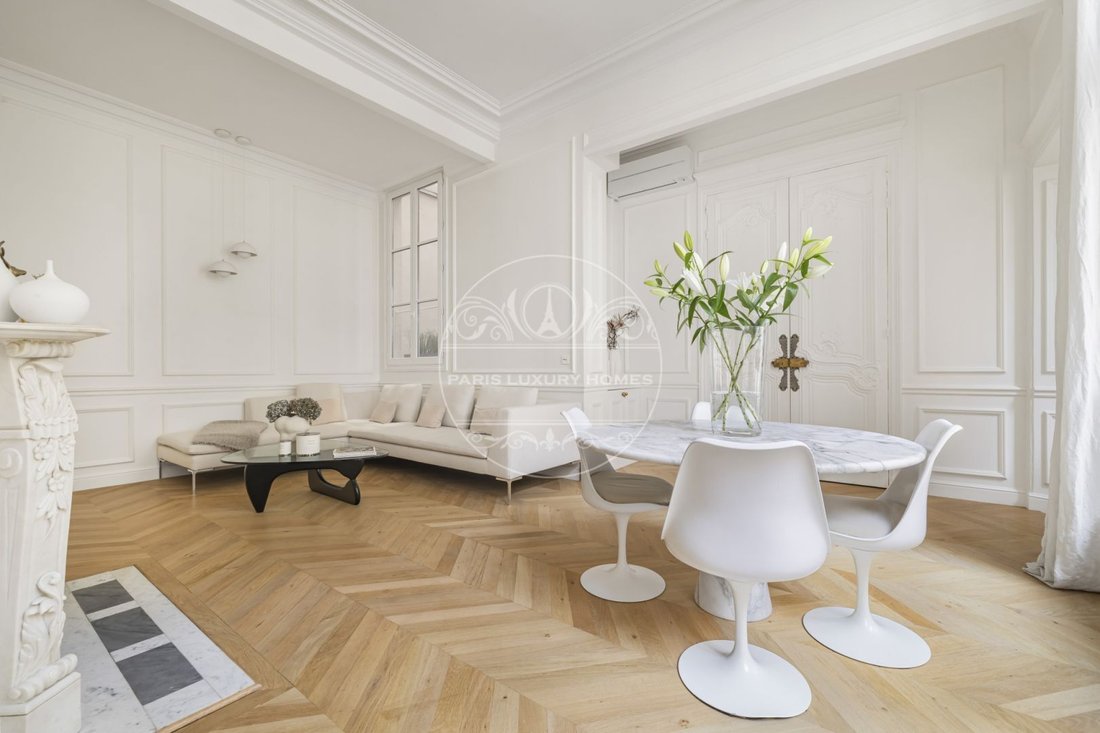 Apartment in Nationale-Deux Moulins, Paris 13e Arrondissement, Paris 1 - 18515467