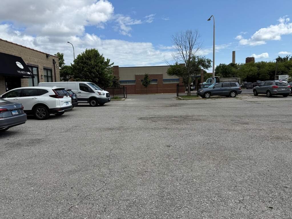 Land in Chicago, Illinois, United States 4 - 18514599