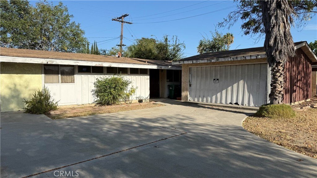 House in Signal Hill, California, United States 1 - 18509610
