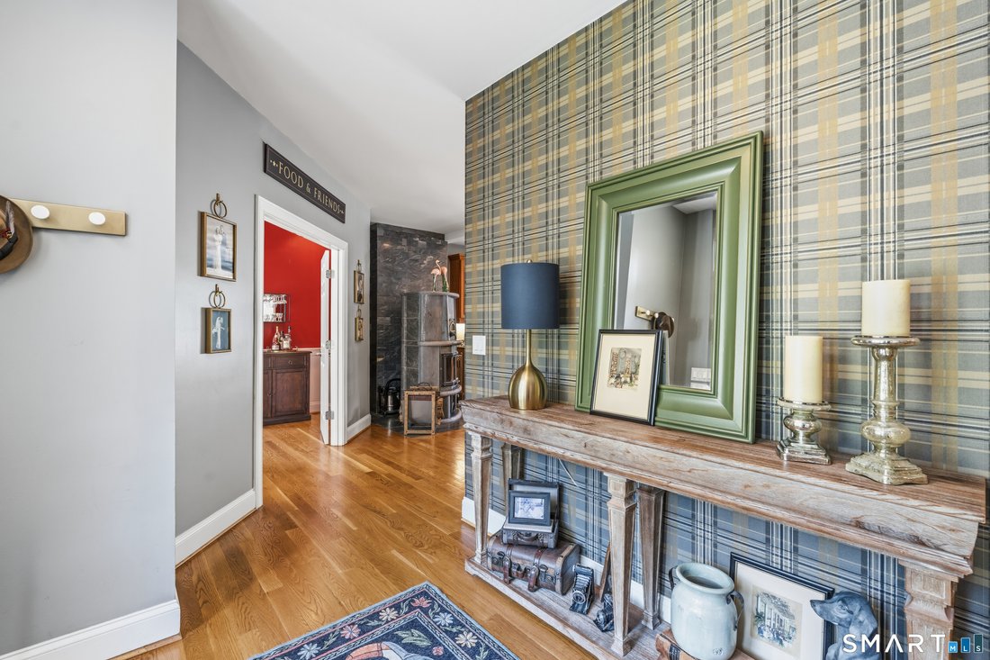 House in Bristol, Connecticut, United States 3 - 18514896