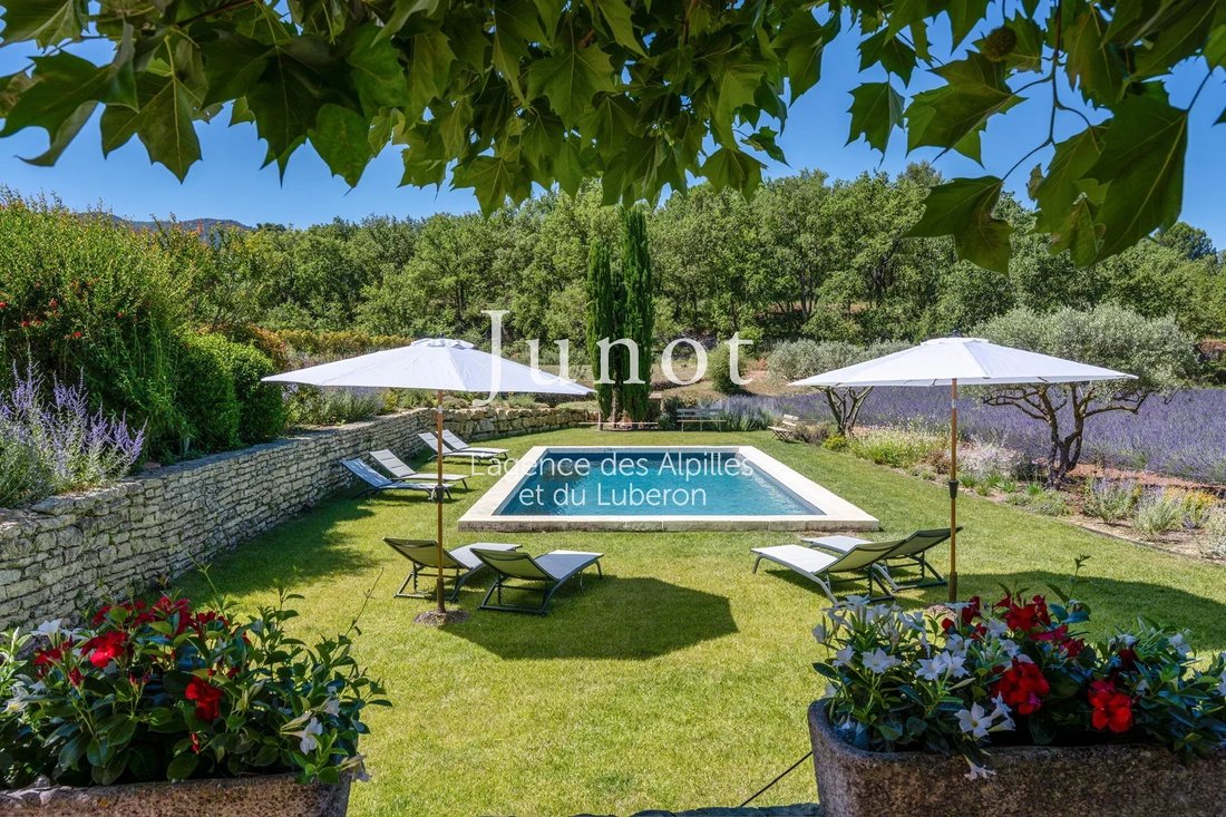 Country House in Oppède, Provence-Alpes-Côte d'Azur, France 2 - 18509674