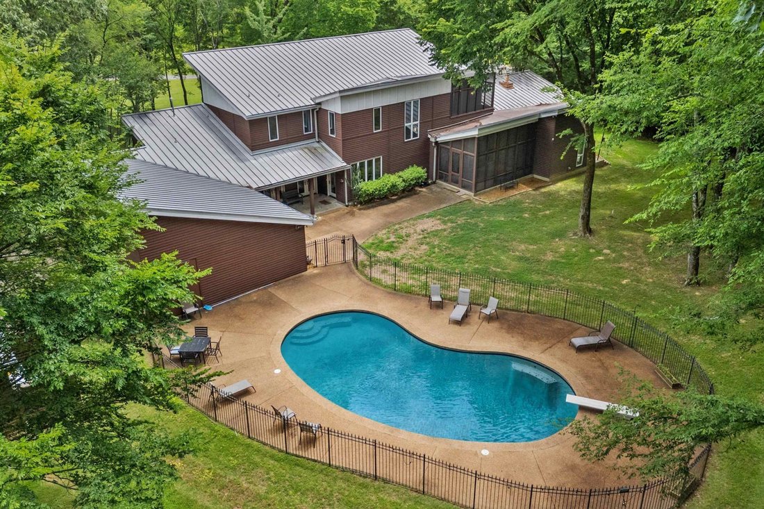 House in Collierville, Tennessee, United States 3 - 18519874
