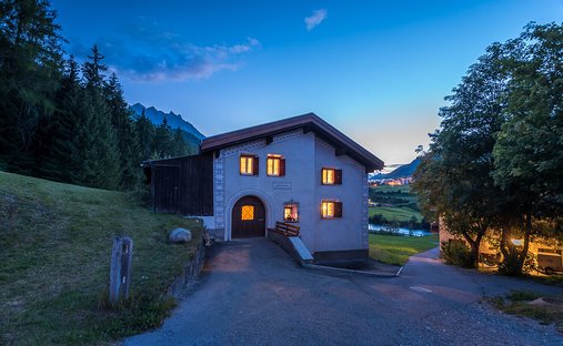 Casa en Scuol, Grisones, Suiza 1