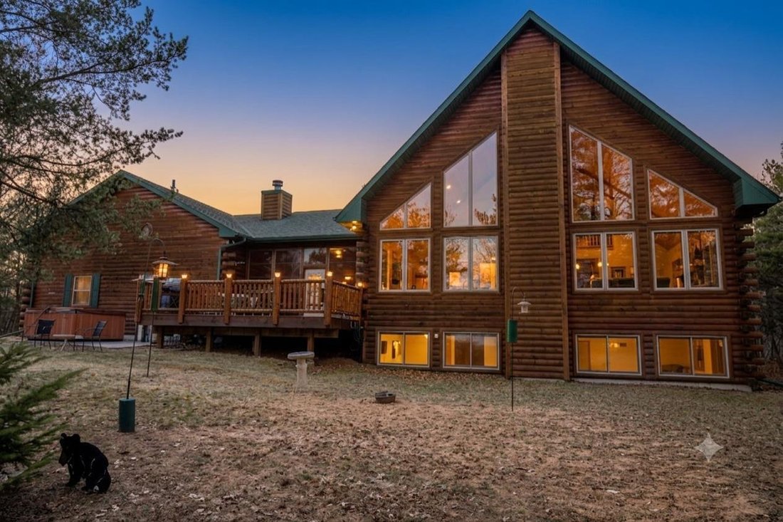House in Necedah, Wisconsin, United States 1 - 17787219