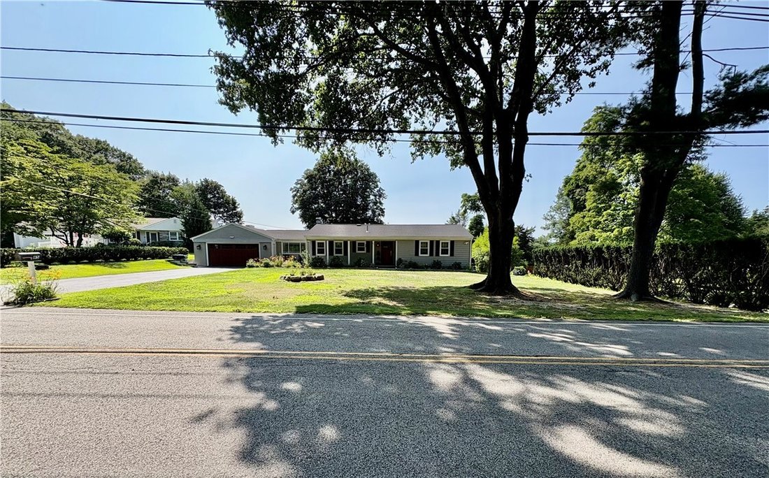House in Warwick, Rhode Island, United States 2 - 18508288