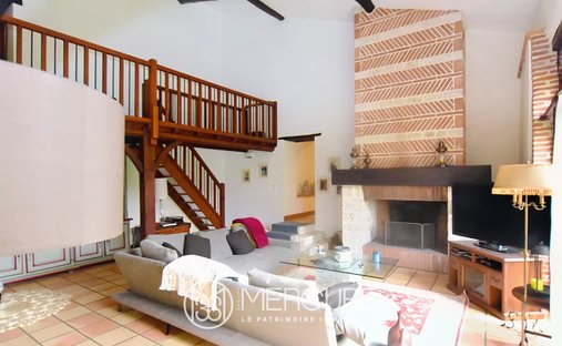 Domaine à Est, Moissac, France 1