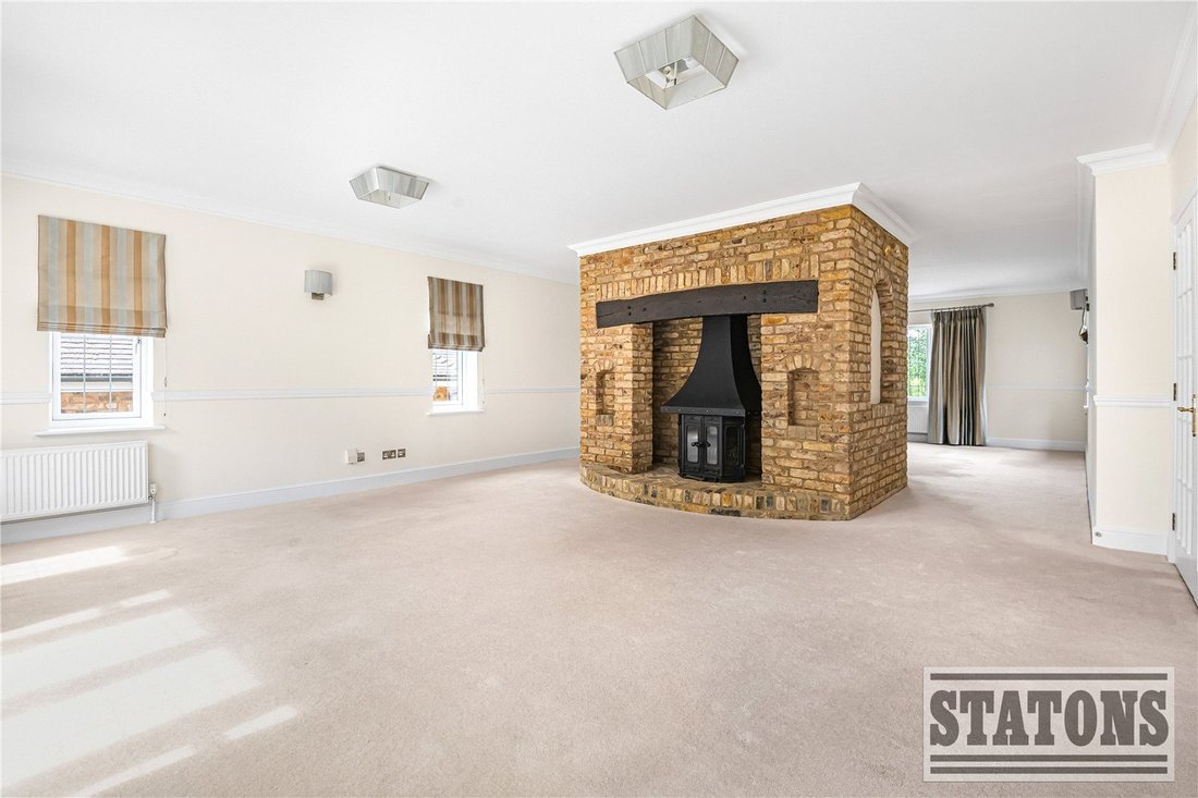 House in Cuffley, Northaw, England 4 - 18517218