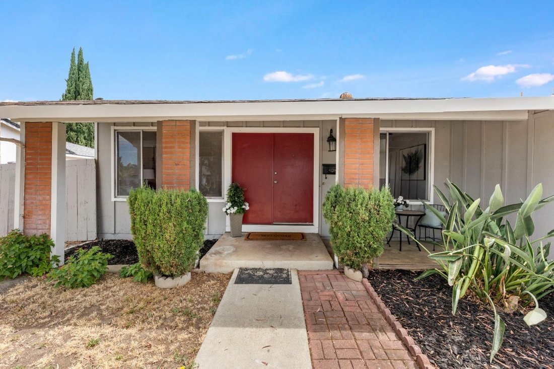 House in San Jose, California, United States 3 - 18518572