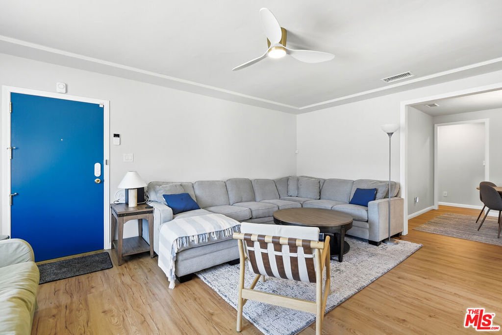House in Los Angeles, California, United States 3 - 18511119