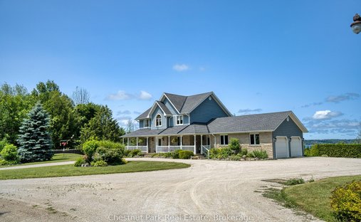 Casa a Georgian Bluffs, Ontario, Canada 1