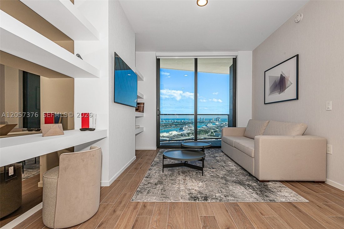 Condo in Miami, Florida, United States 2 - 18511291