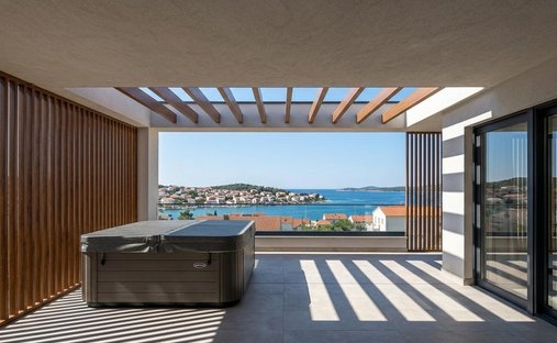 Apartment in Okrug Gornji, Split-Dalmatia County, Croatia 1