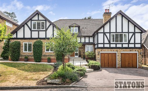 House in Cuffley, Northaw, England 1