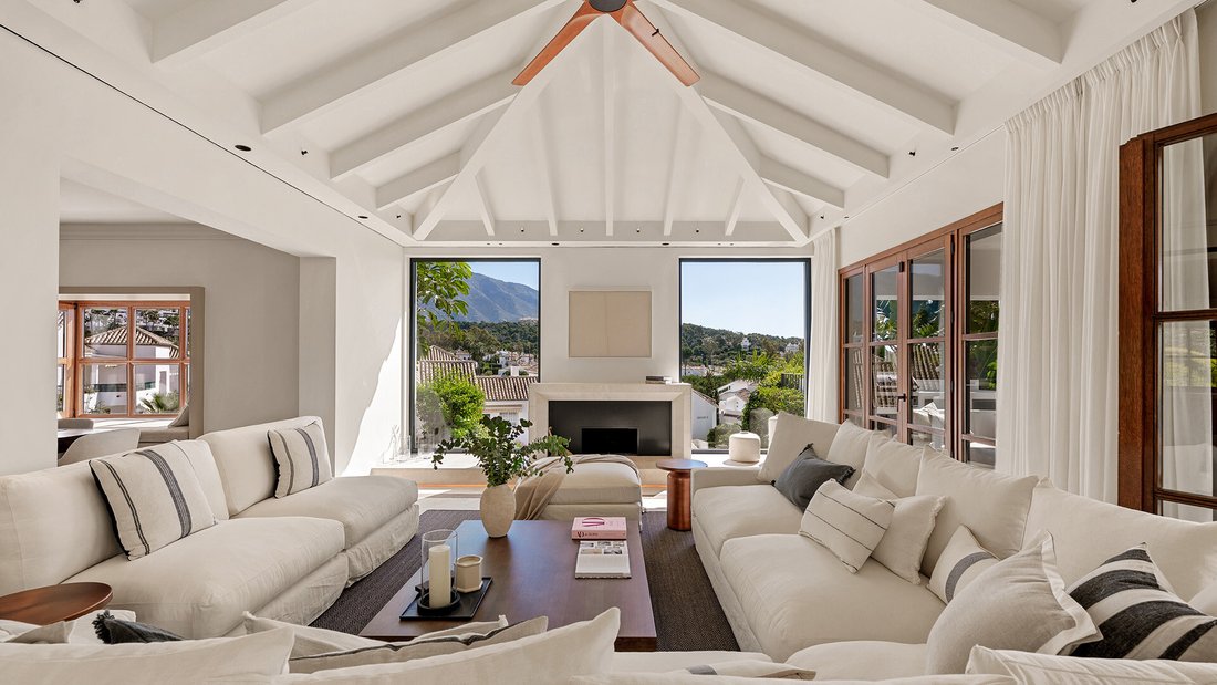Villa in Nueva Andalucia, Marbella, Spain 4 - 18517246