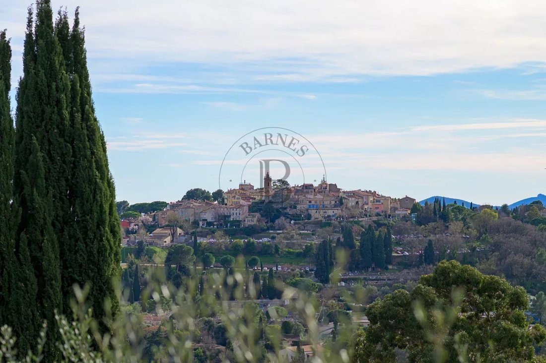 Villa in Mougins, Provence-Alpes-Côte d'Azur, France 4 - 17843752