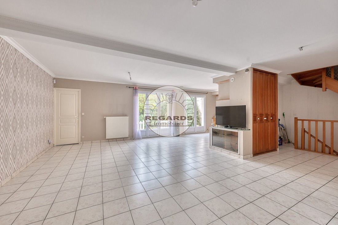 House in Henri Wallon, Bagneux, France 2 - 18514659