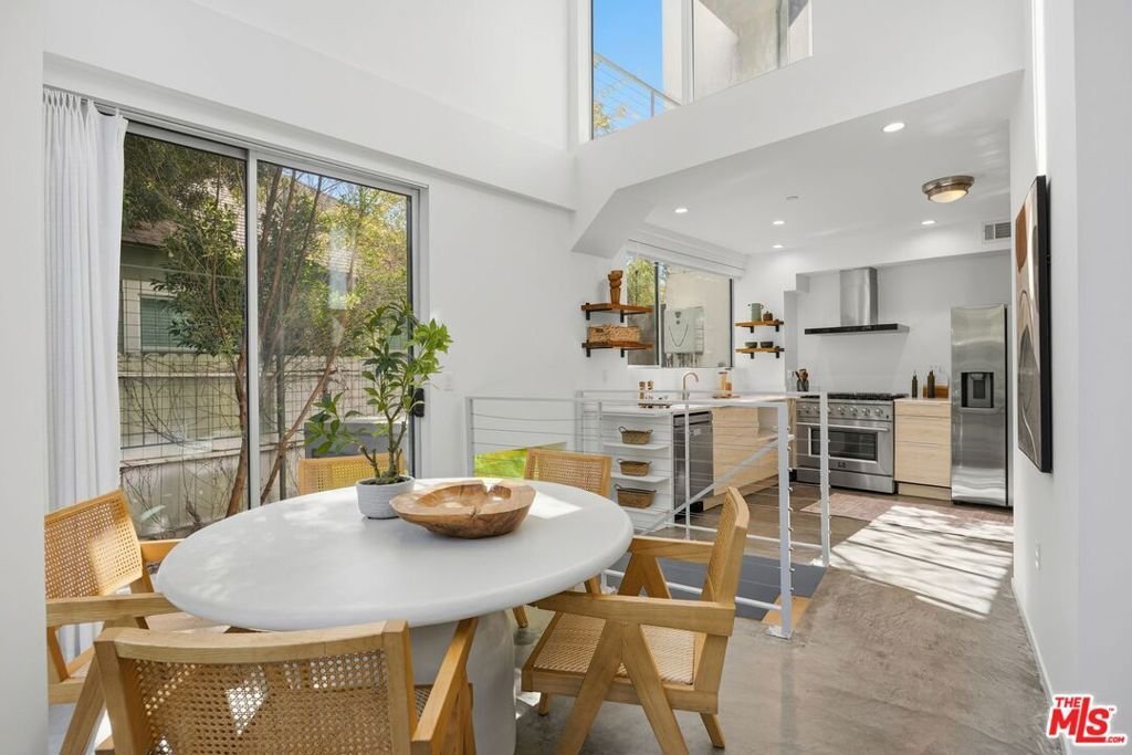 Condo in Santa Monica, California, United States 2 - 18511073