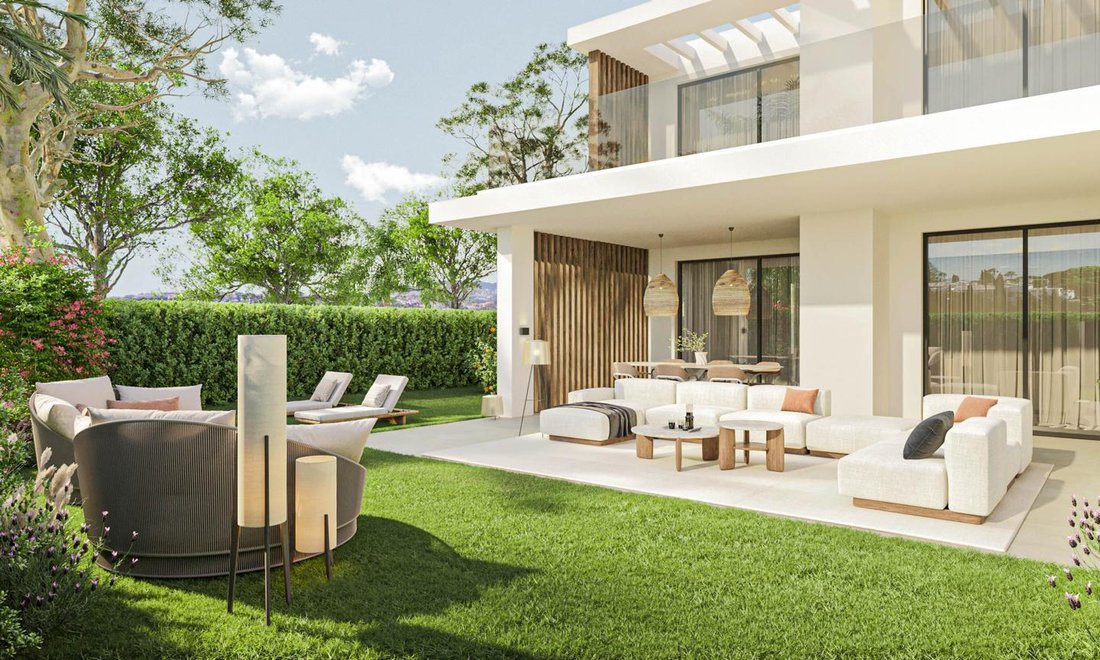 Apartment in Estepona, Andalusia, Spain 1 - 18513614