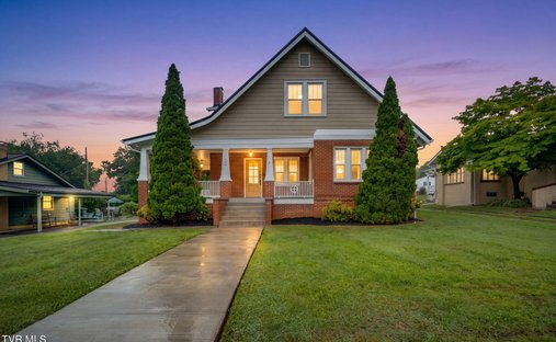House in Elizabethton, Tennessee, United States 1