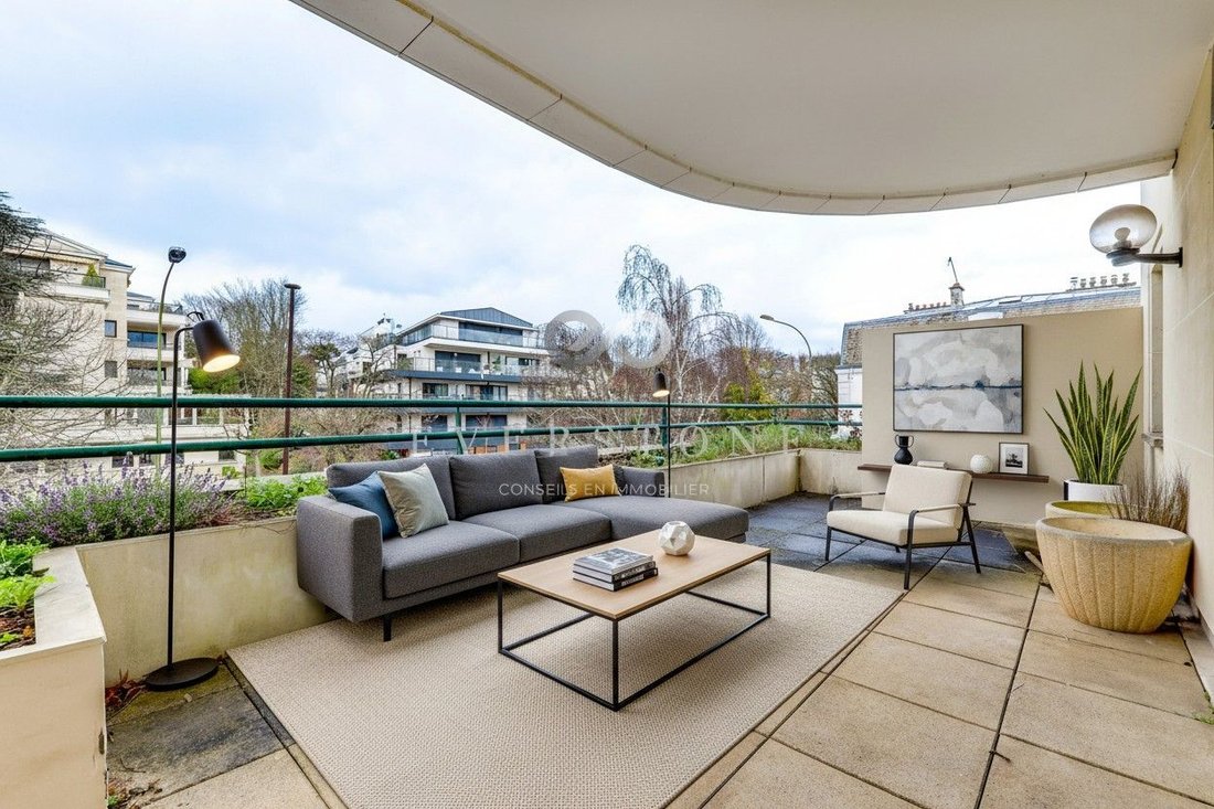 Apartment in Saint-Cloud, Ile-de-France, France 3 - 18509125