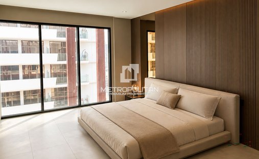 Apartment in JVC / Jumeirah Village Circle, Dubai, United Arab Emirates 1