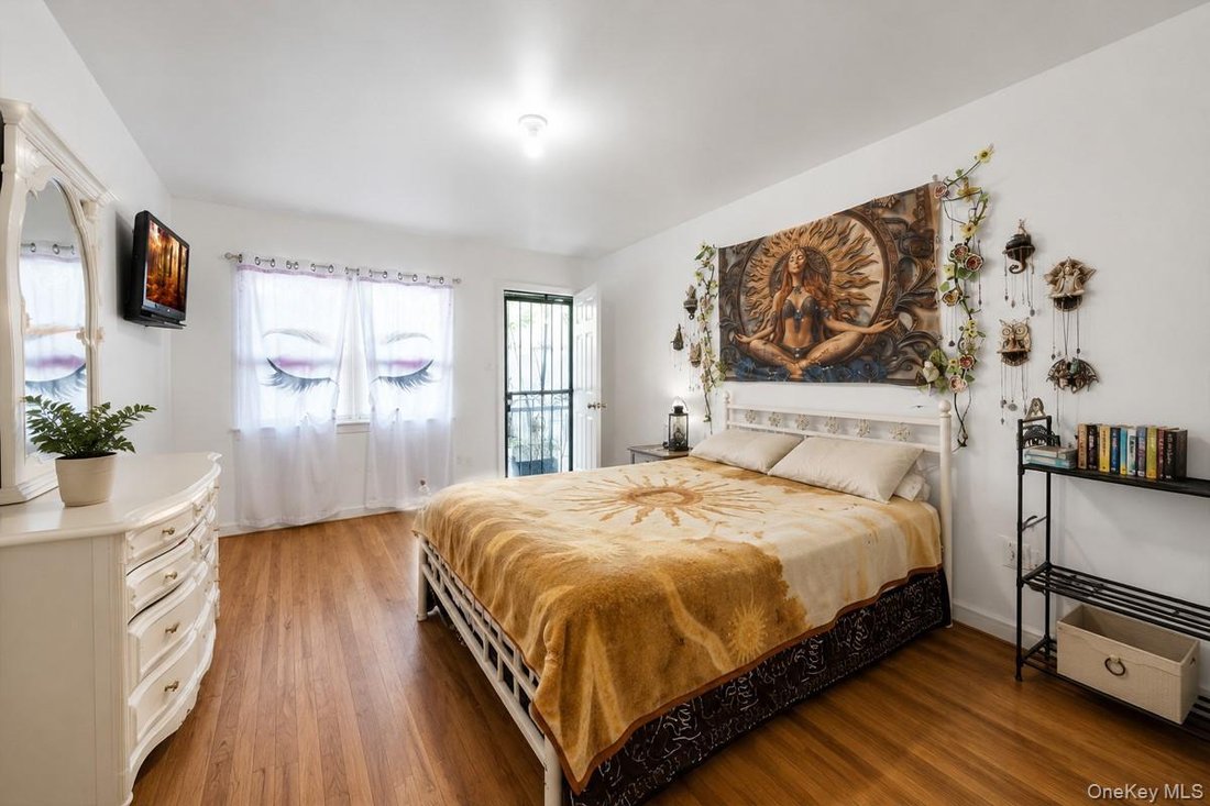 House in New York, New York, United States 5 - 18508204