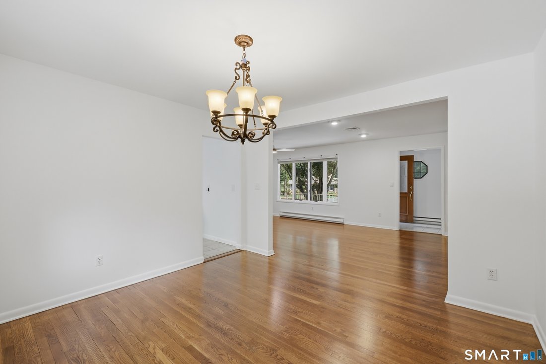 House in Stamford, Connecticut, United States 5 - 18514902