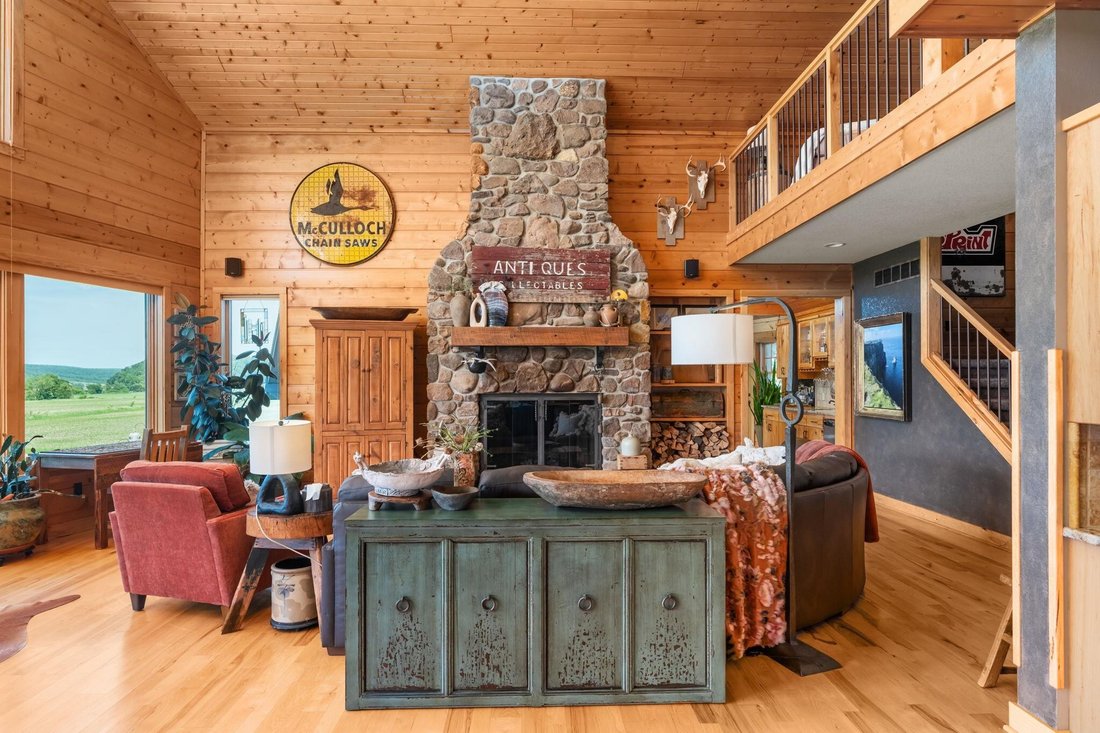 House in Bluffview, Wisconsin, United States 4 - 18510774