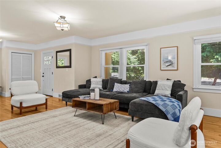 House in Lake Forest Park, Washington, United States 5 - 18520052