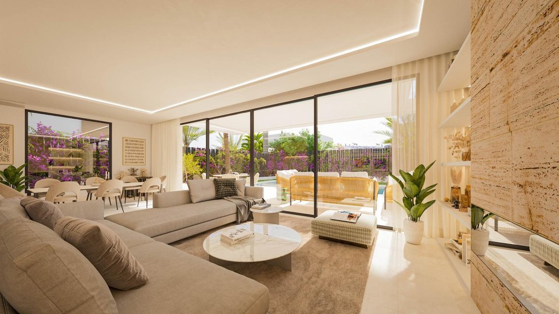 Villa in Estepona, Andalusia, Spain 2 - 18513712