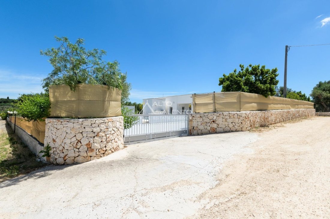 Villa en Ostuni, Apulia, Italia 4 - 18511222
