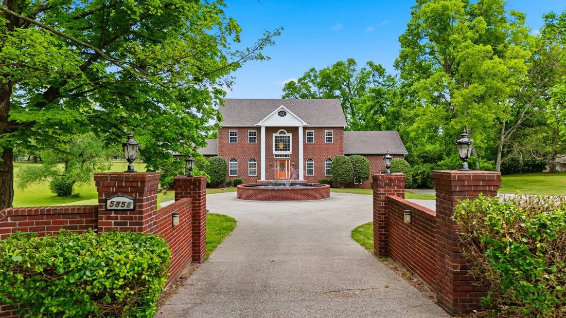 House in Nashville, Tennessee, United States 2 - 18508612