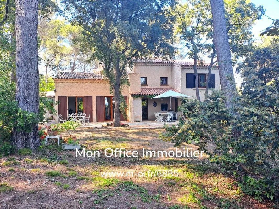 Casa a Bouc-Bel-Air, Provenza-Alpi-Costa Azzurra, Francia 1 - 18508657