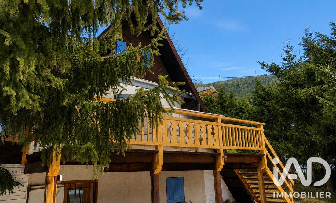 Allos, Provence-Alpes-Côte d'Azur, France 2 - 18392727