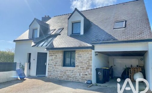 House in Erdeven, Brittany, France 1
