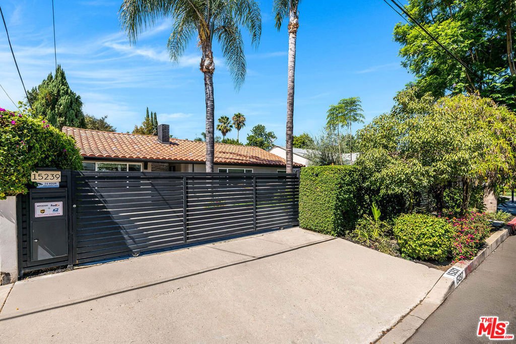 House in Los Angeles, California, United States 5 - 18518468
