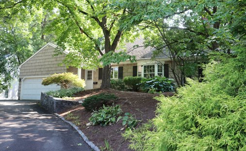 House in West Hartford, Connecticut, United States 1
