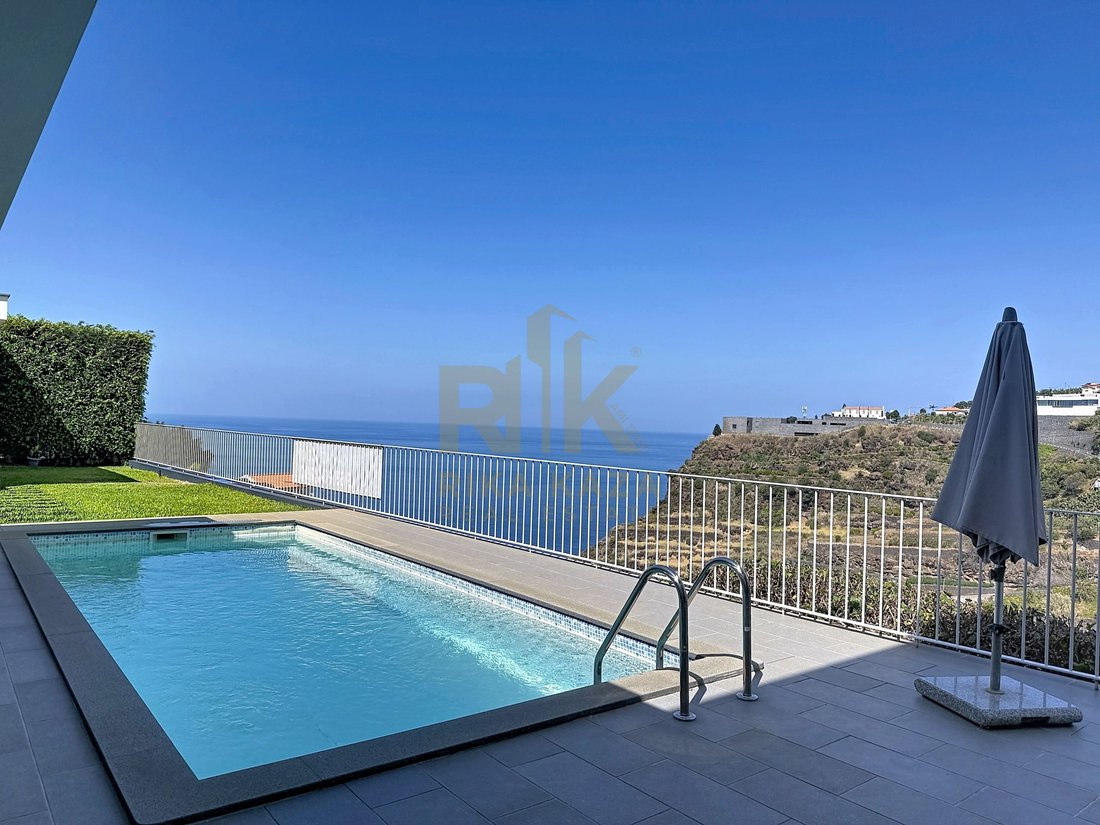 Villa in Calheta, Madeira, Portugal 3 - 18514310