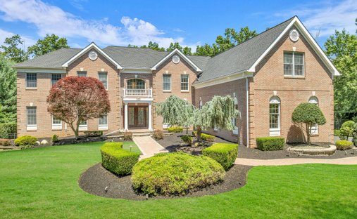 House in Manalapan Township, New Jersey, United States 1