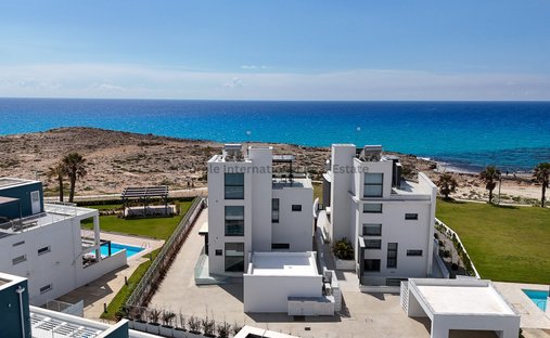 Villa in Ayia Napa, Cyprus 1