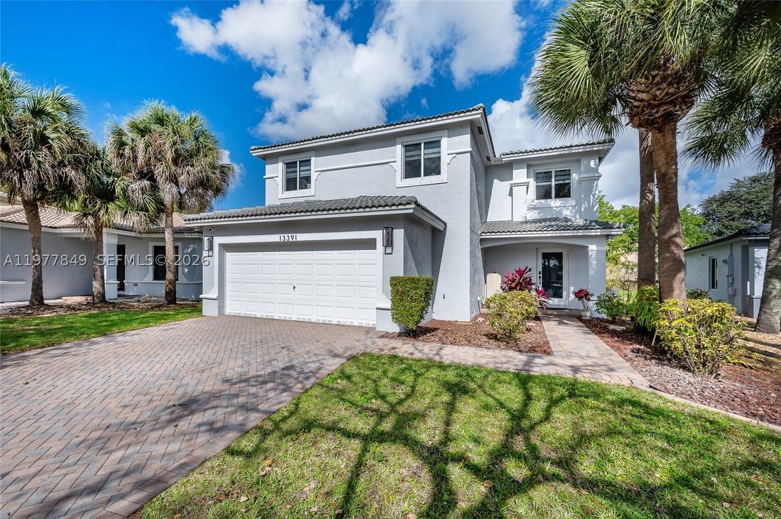 House in Miramar, Florida, United States 1 - 17360439