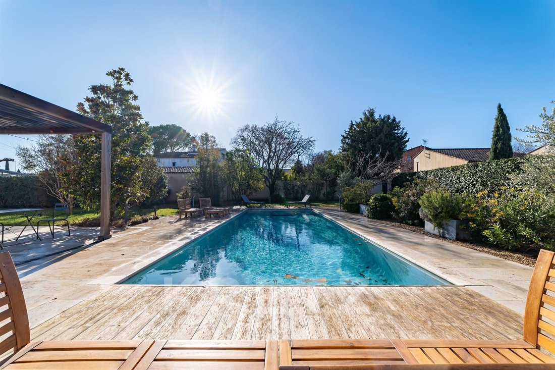 House in Saint-Rémy-de-Provence, Provence-Alpes-Côte d'Azur, France 1 - 18512755