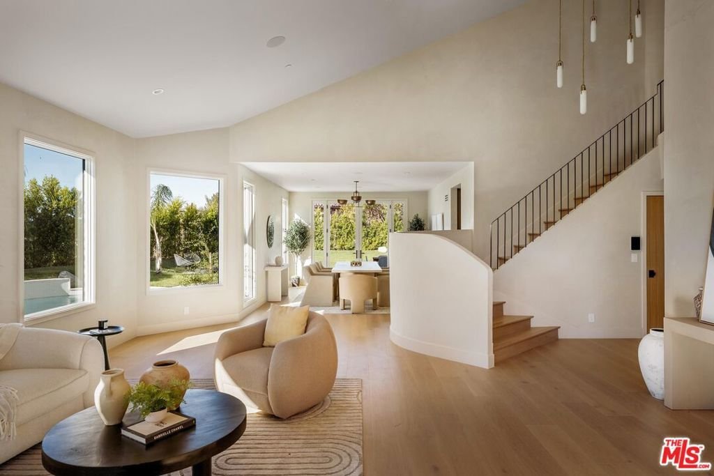 House in Los Angeles, California, United States 5 - 18511078